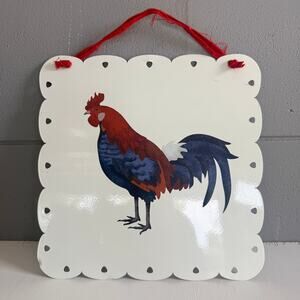 Vibrant Farmhouse Rooster Metal Wall Decor-Scalloped Enamel Plaque Country Style